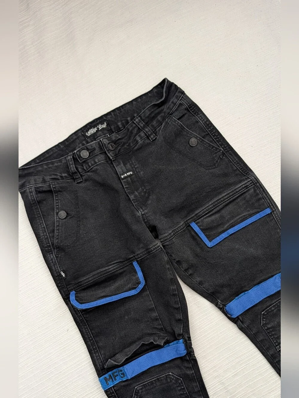 8+9 MFG Vintage Wash Black Cargo Jeans with Blue Trim Size 32